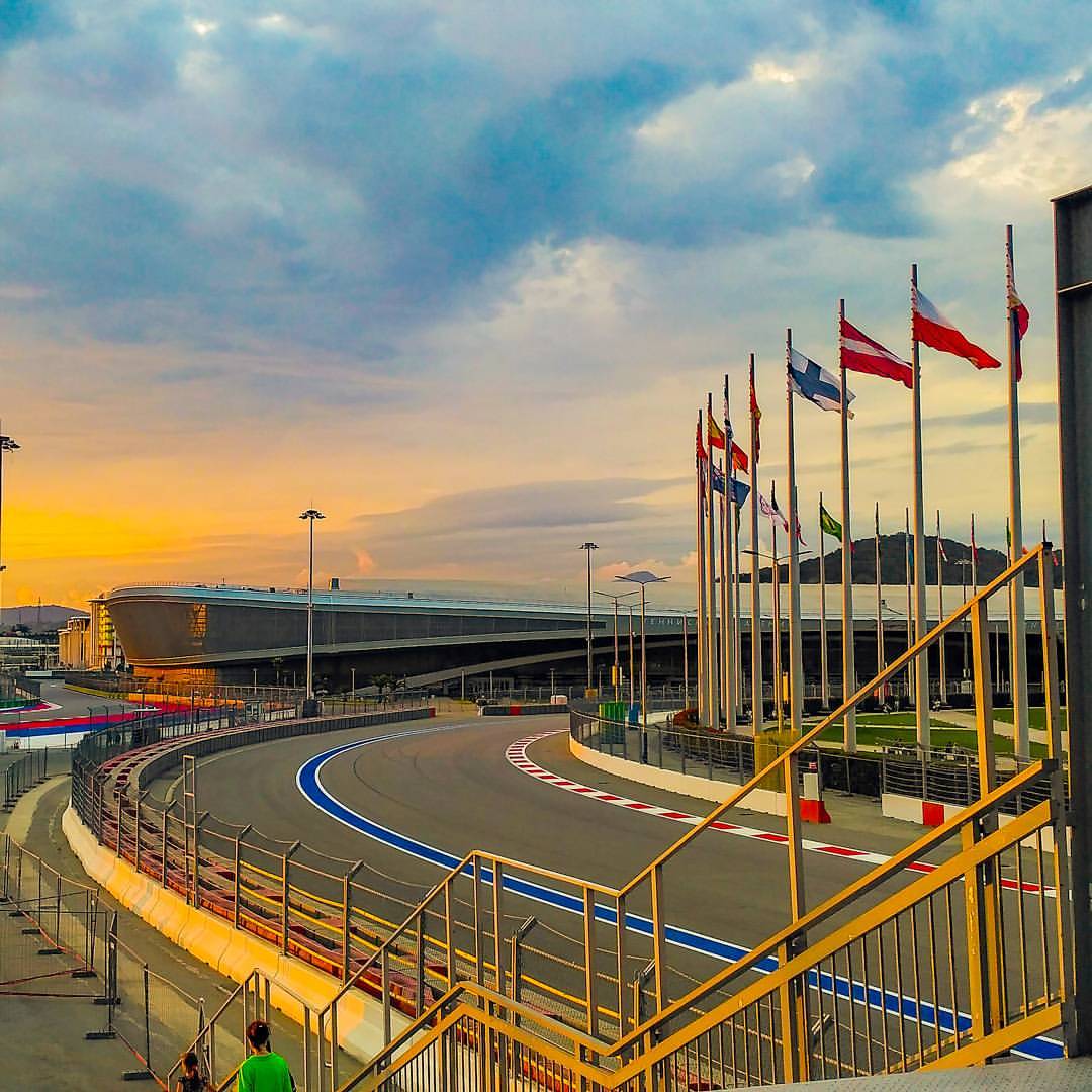 Формула-1 и Теннисная академия