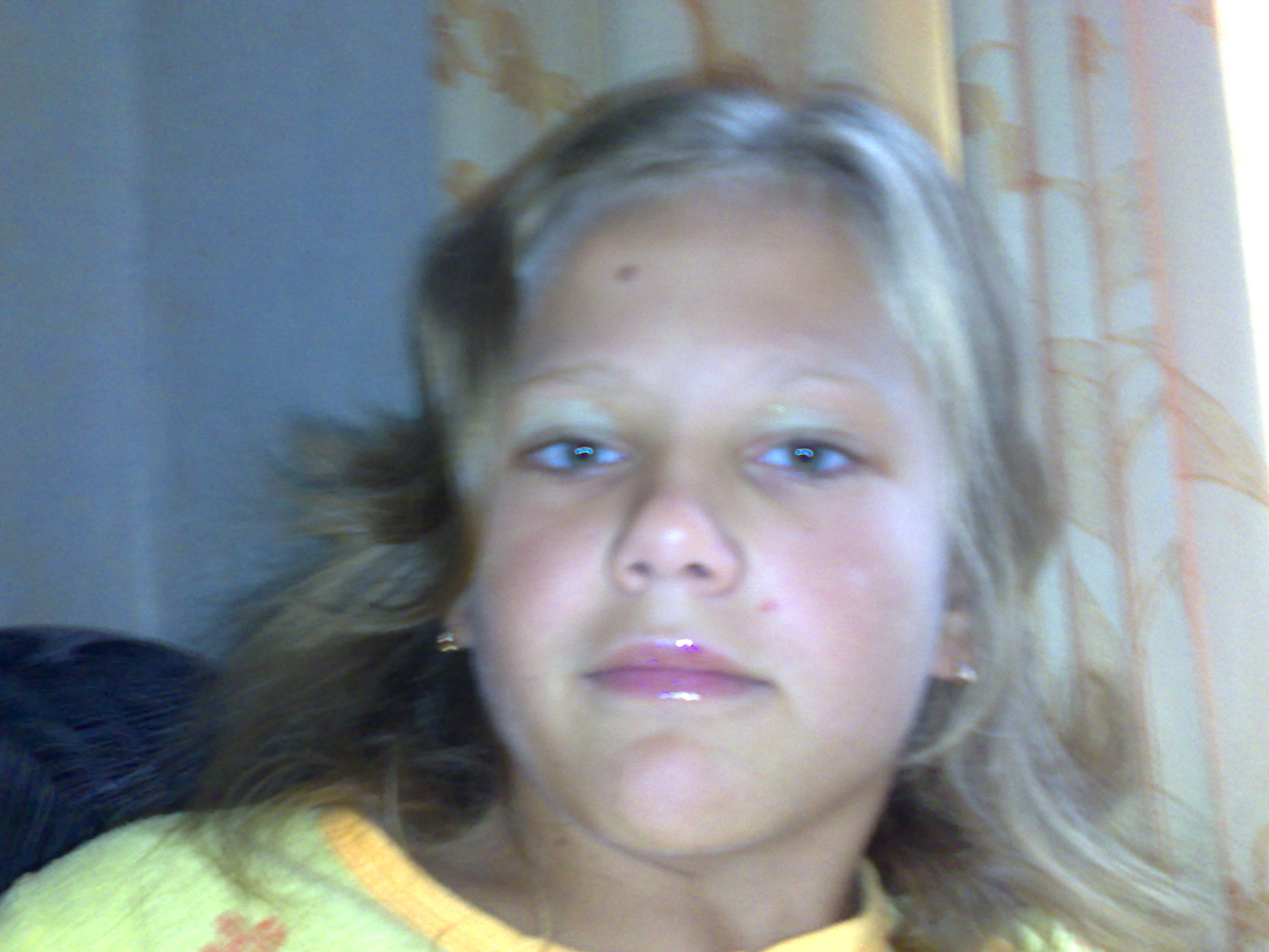 Красива та женщина, котороя умна