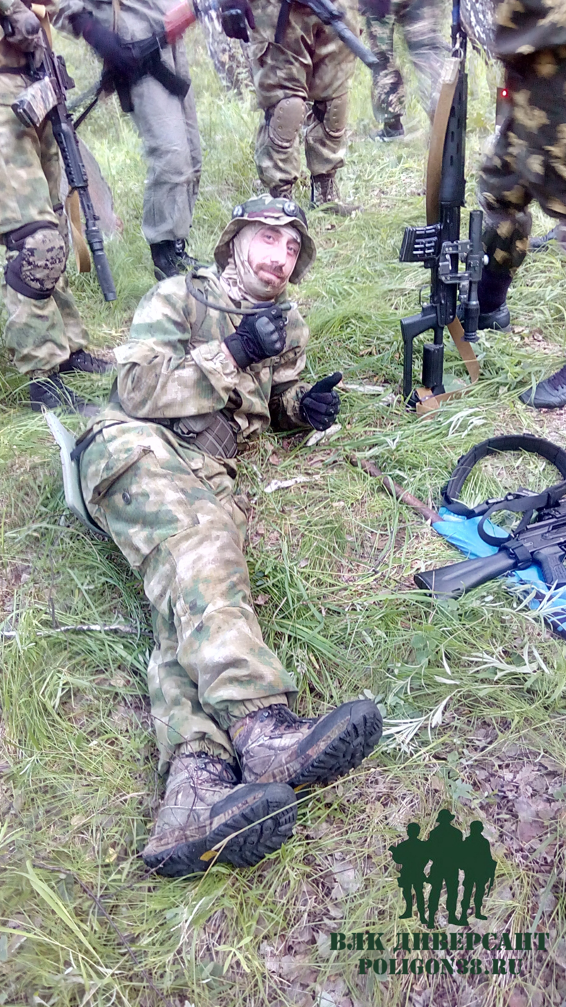 Боец DAM, на привале