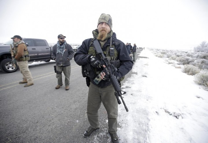 Один из мирных активистов Орегона борющихся за мирный уход тирана