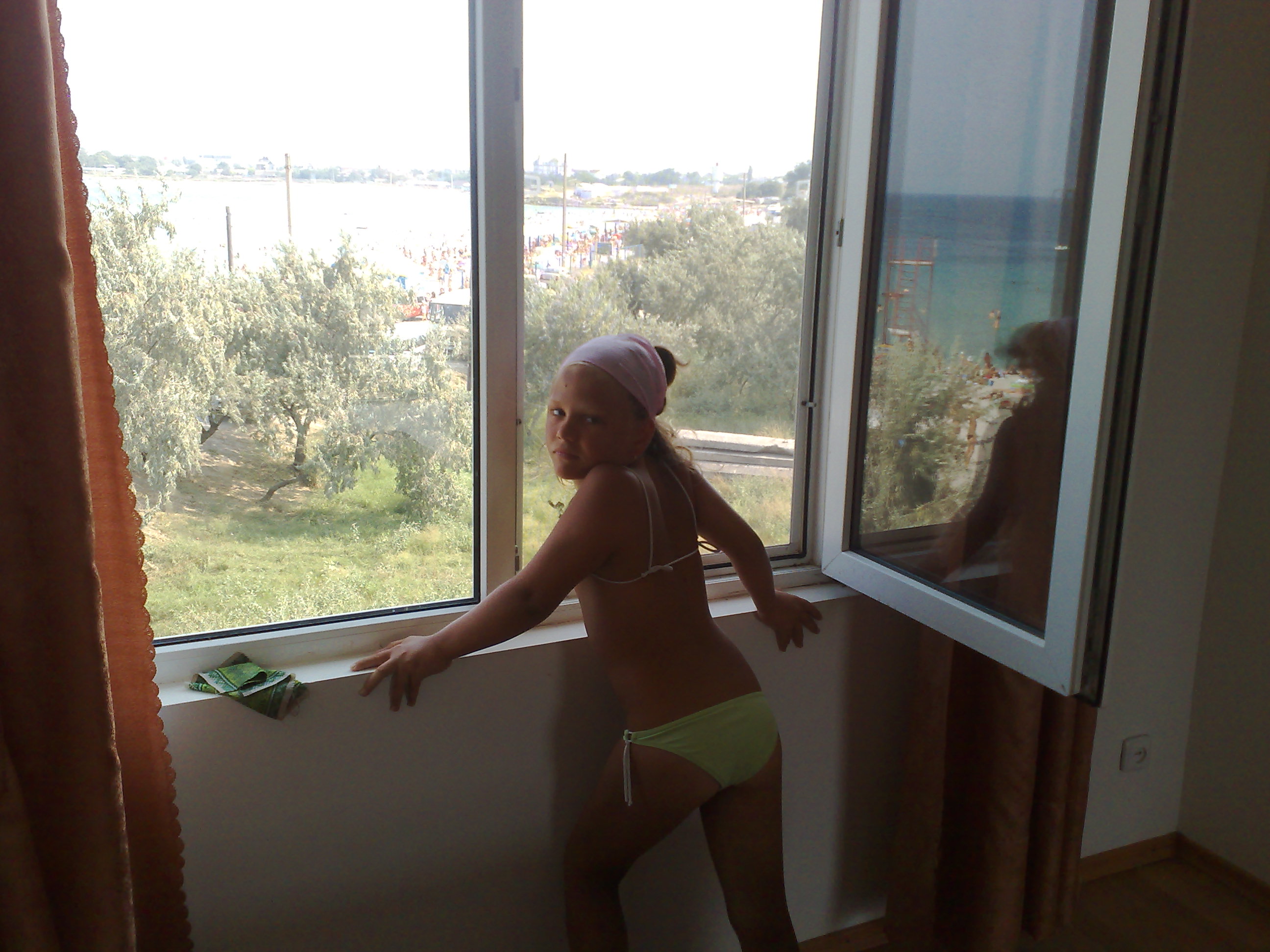 Вон оно море