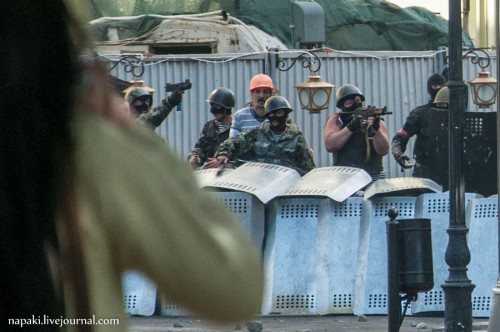 ГРУшник в руках состоящий на вооружении ГРУ узи