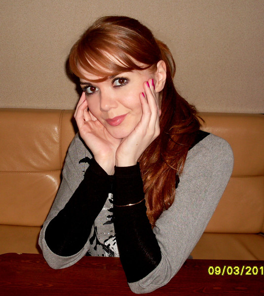 Очередная рыжая)))