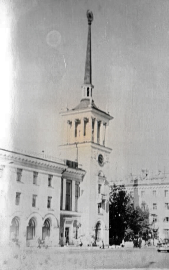 1977 Центр Ангарска