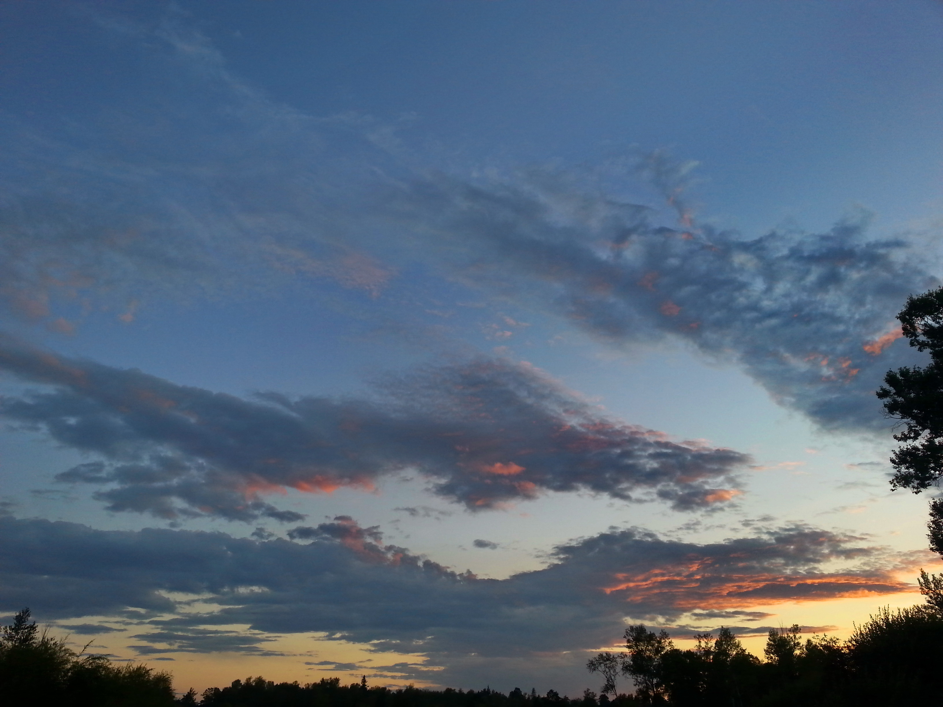 вечернеосенние аблака над Китоем))))