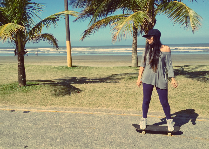 Очередная брюнетка )))))