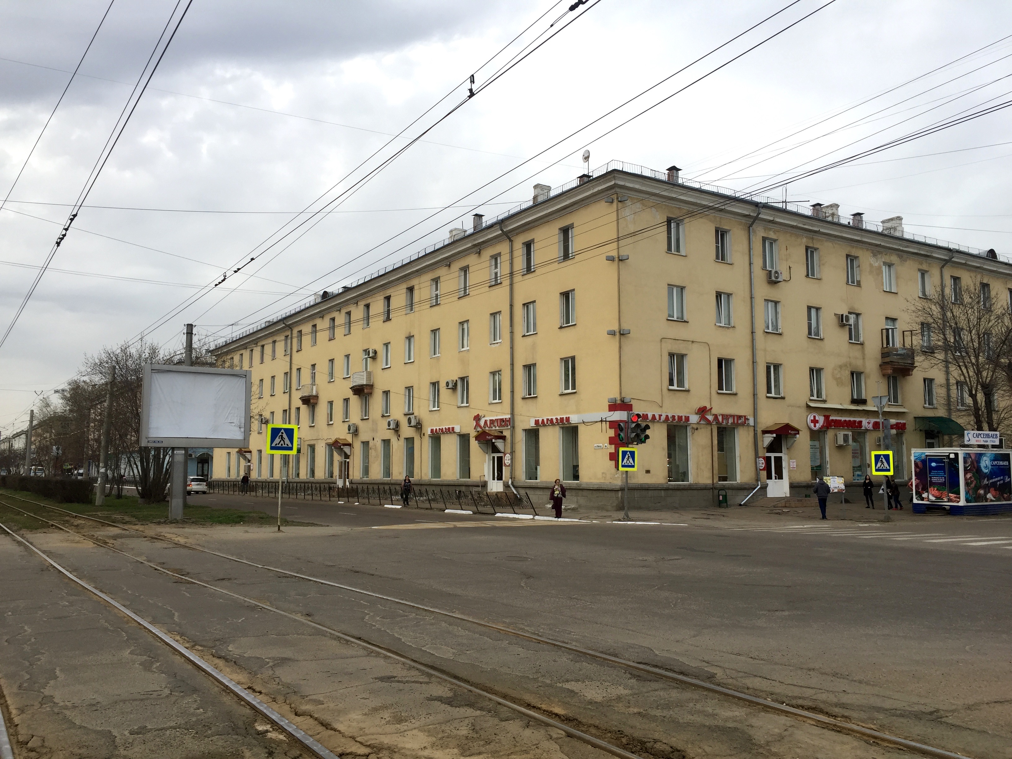 Магазин на ул.Школьной