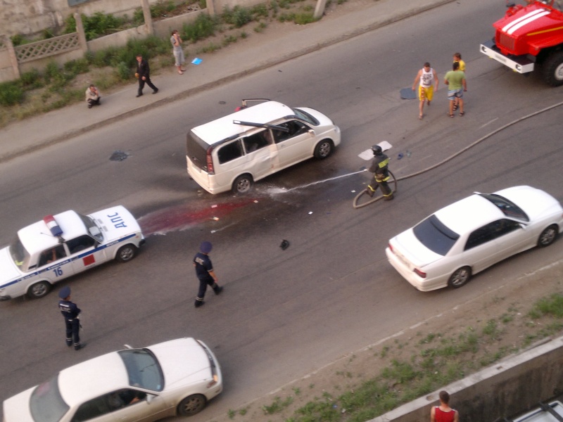 Пожарные не месте ДТП - к трупу