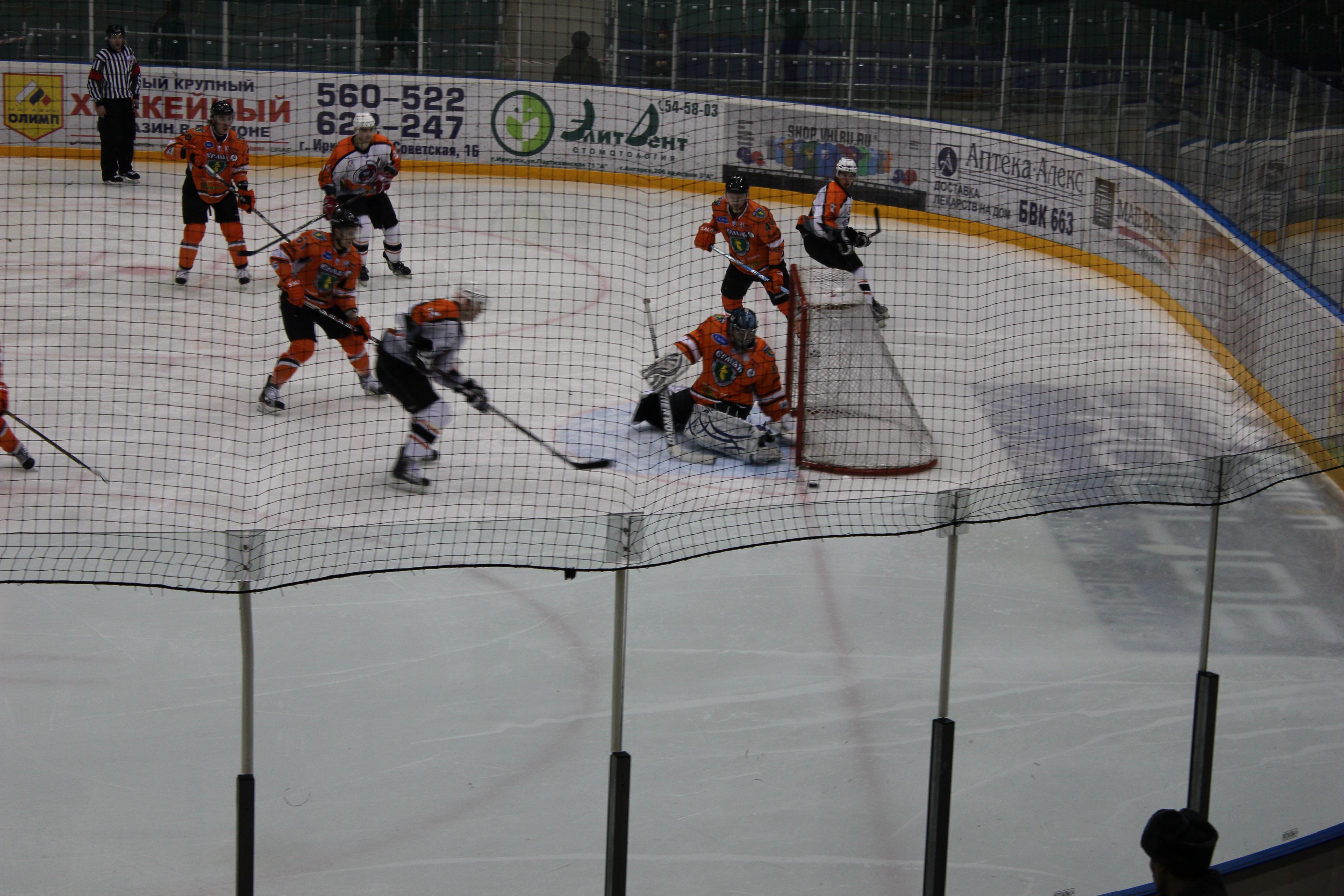 СТОЯЯЯЯТЬ!!!ЛЕЖАААААТЬ)))