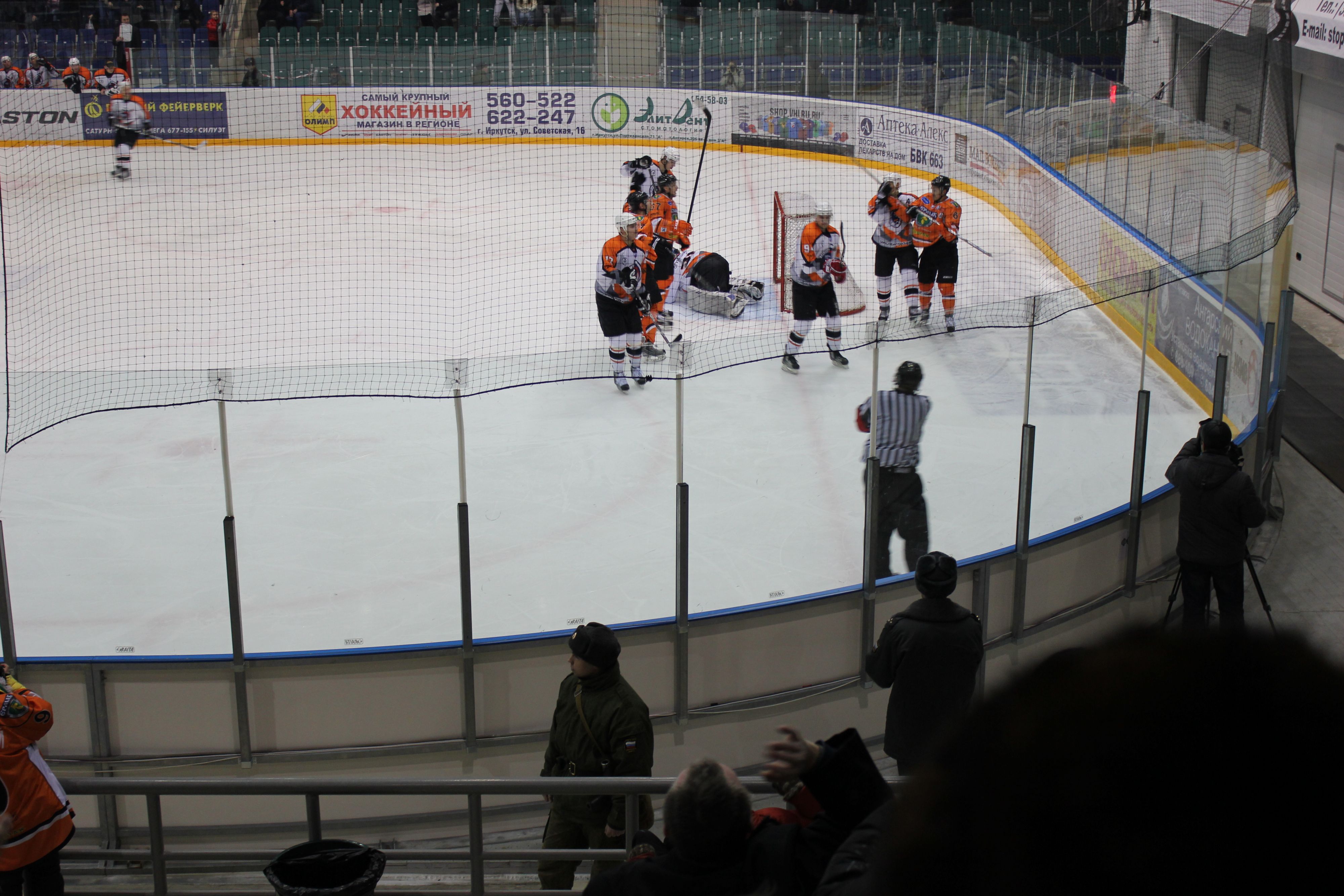 вот и третья в сеточке лежить.