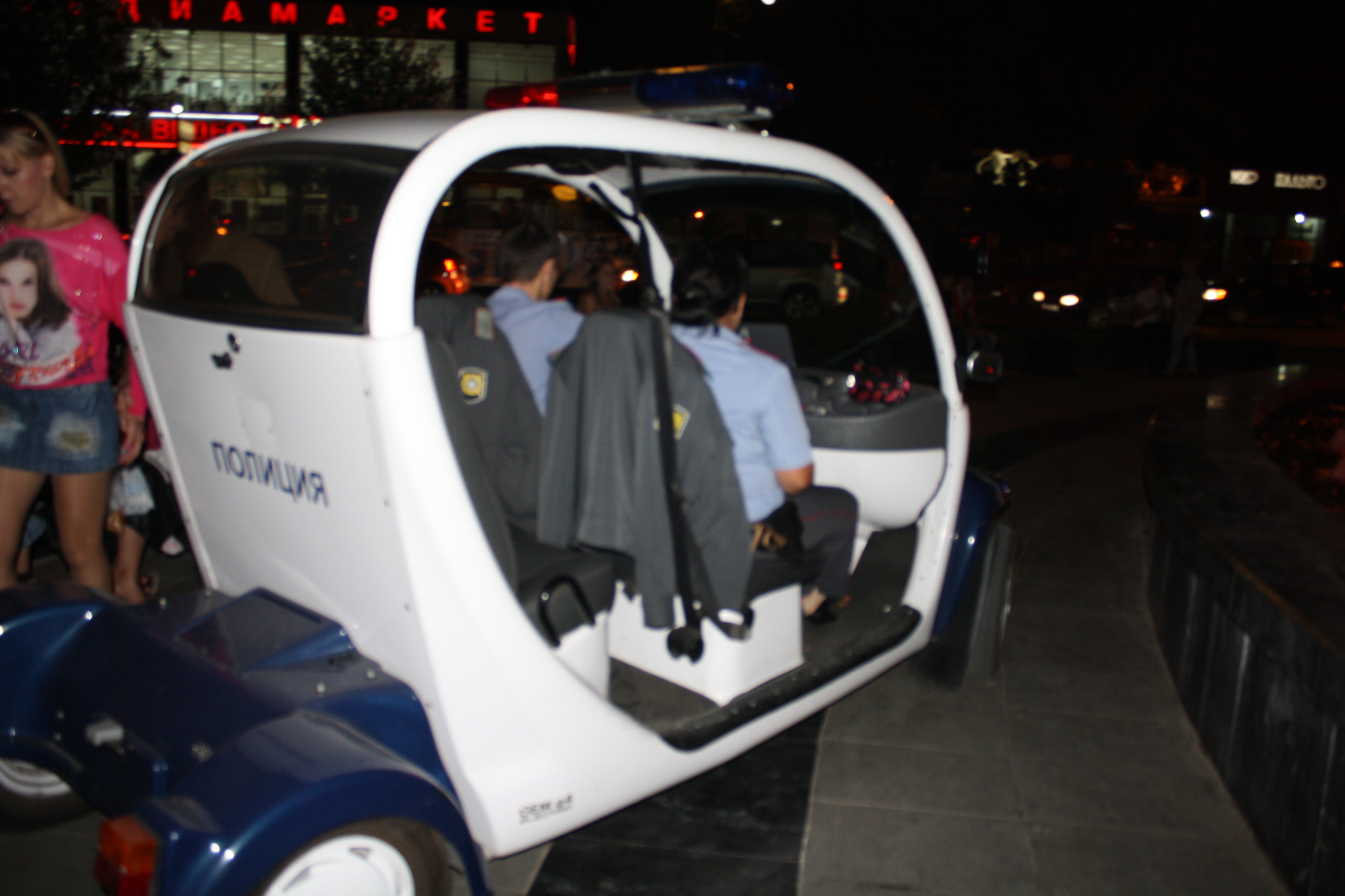 полиция Краснодара на гулятельных улицах