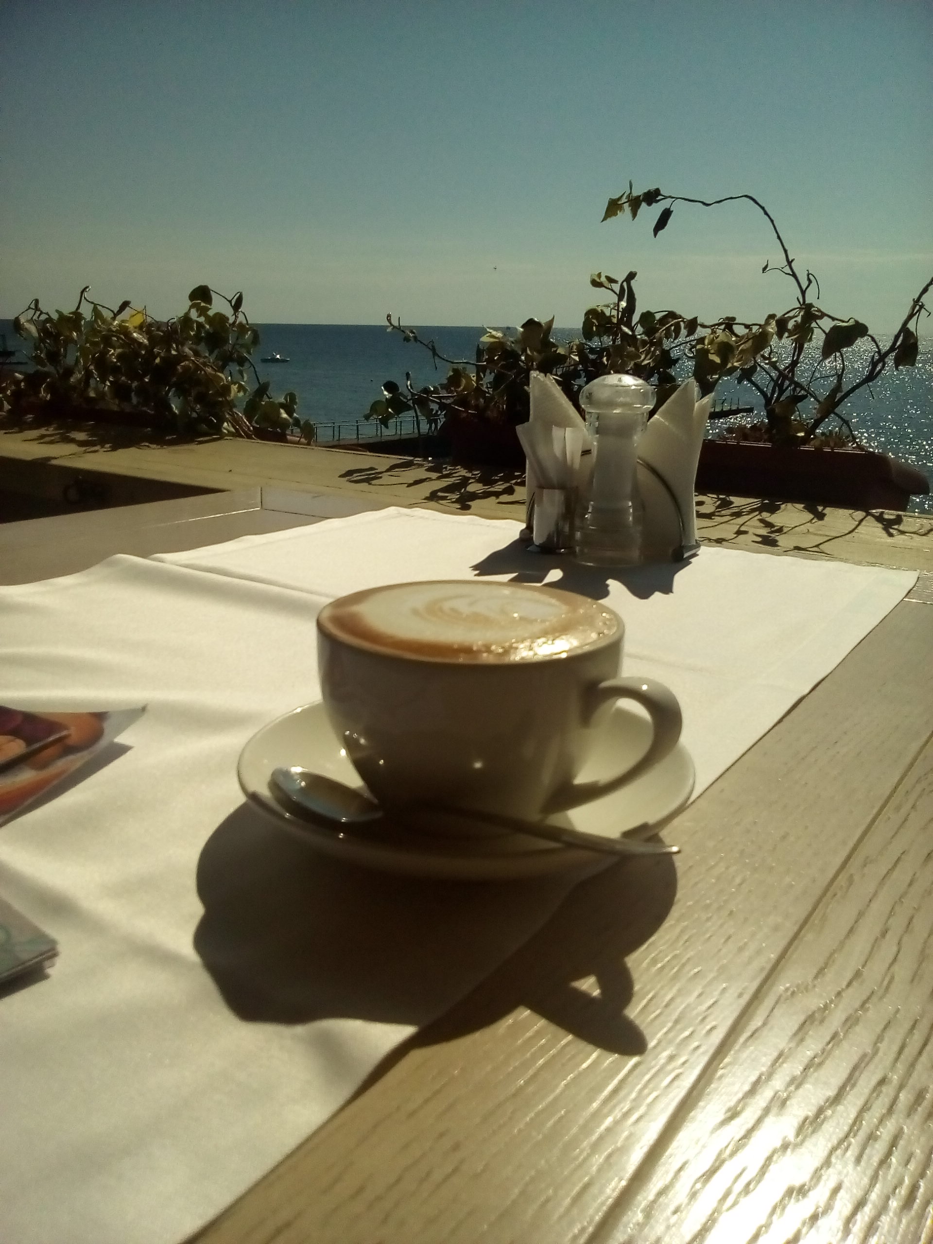 Пляж-Сочи-кофе