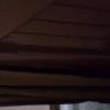 занавеска под лестницей в гостинице, за нею  театр Буратины