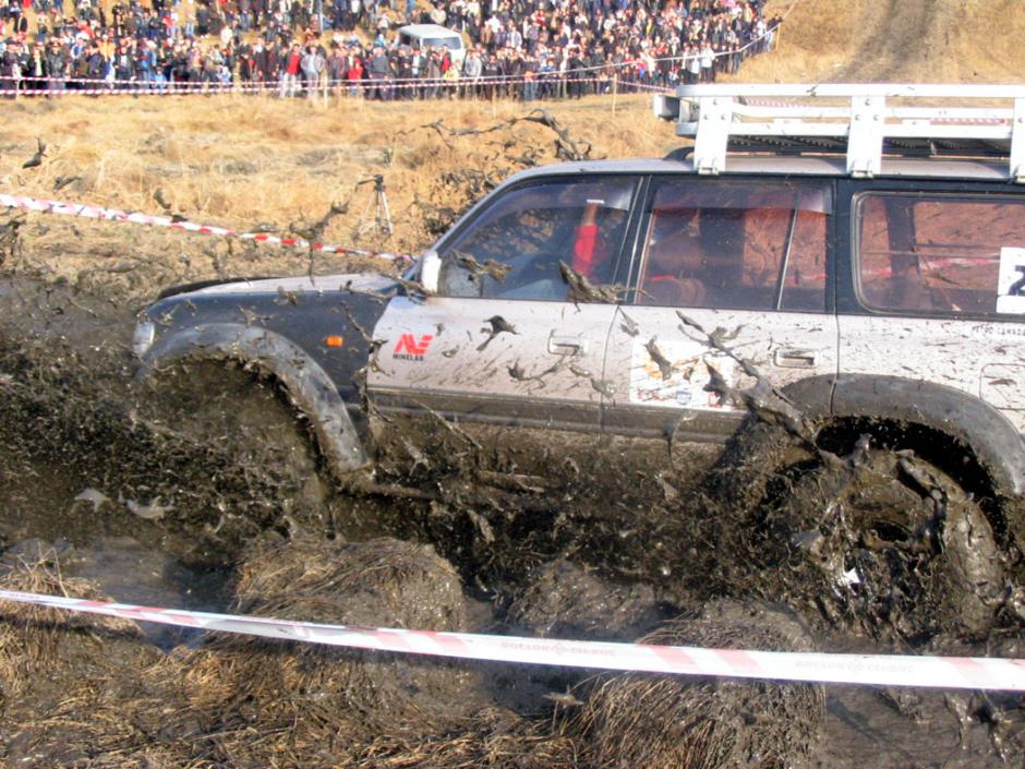 Хотелось бы вернуть гонки на джипах!