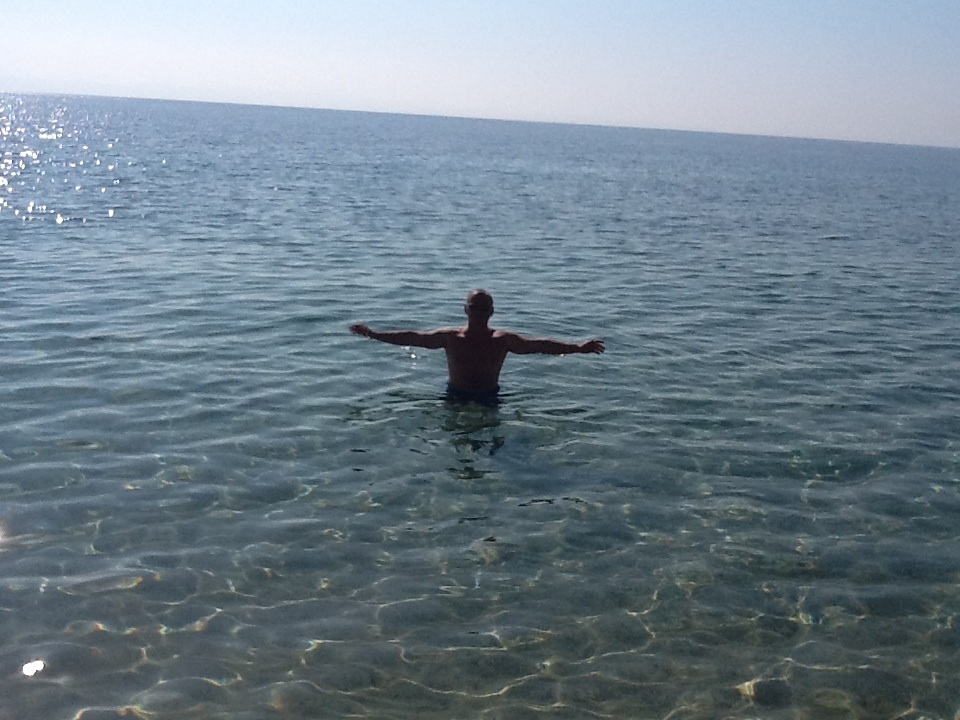 Продлил лето себе на неделю...