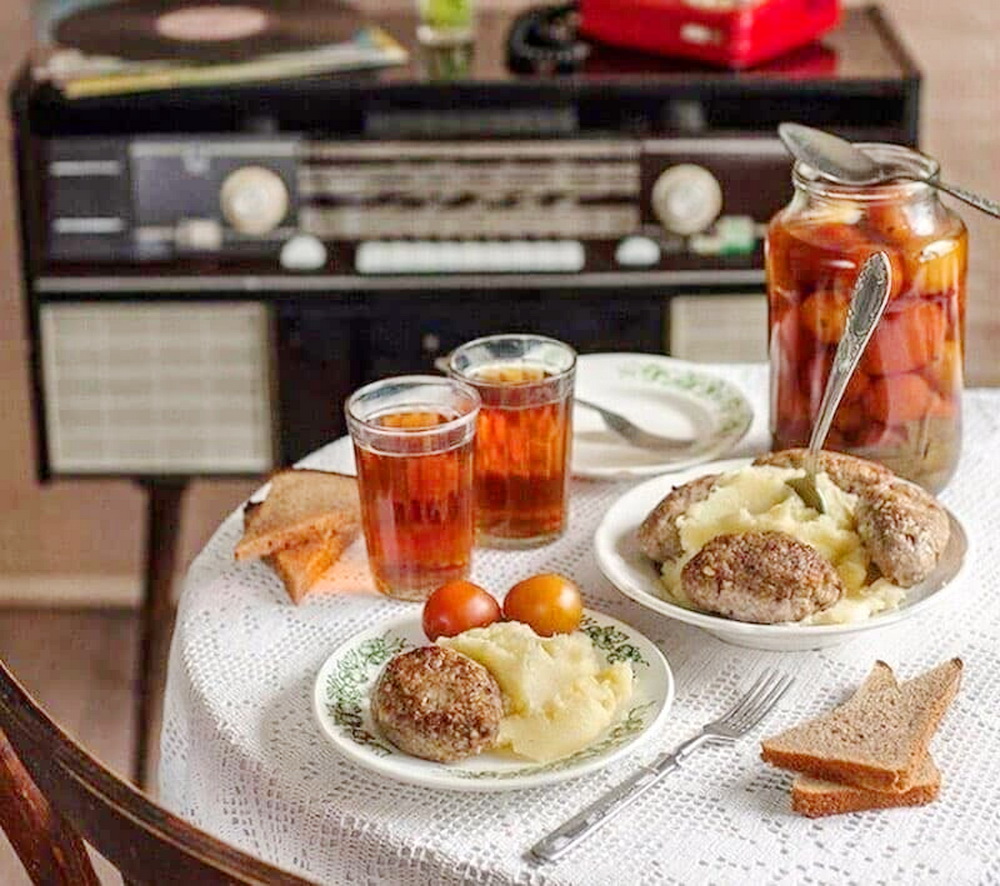 ретроеда))))))