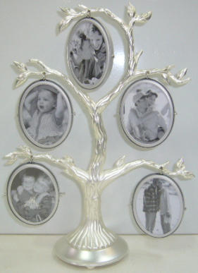 Рамка "Дерево" - изящный и оригинальный памятный сувенир!