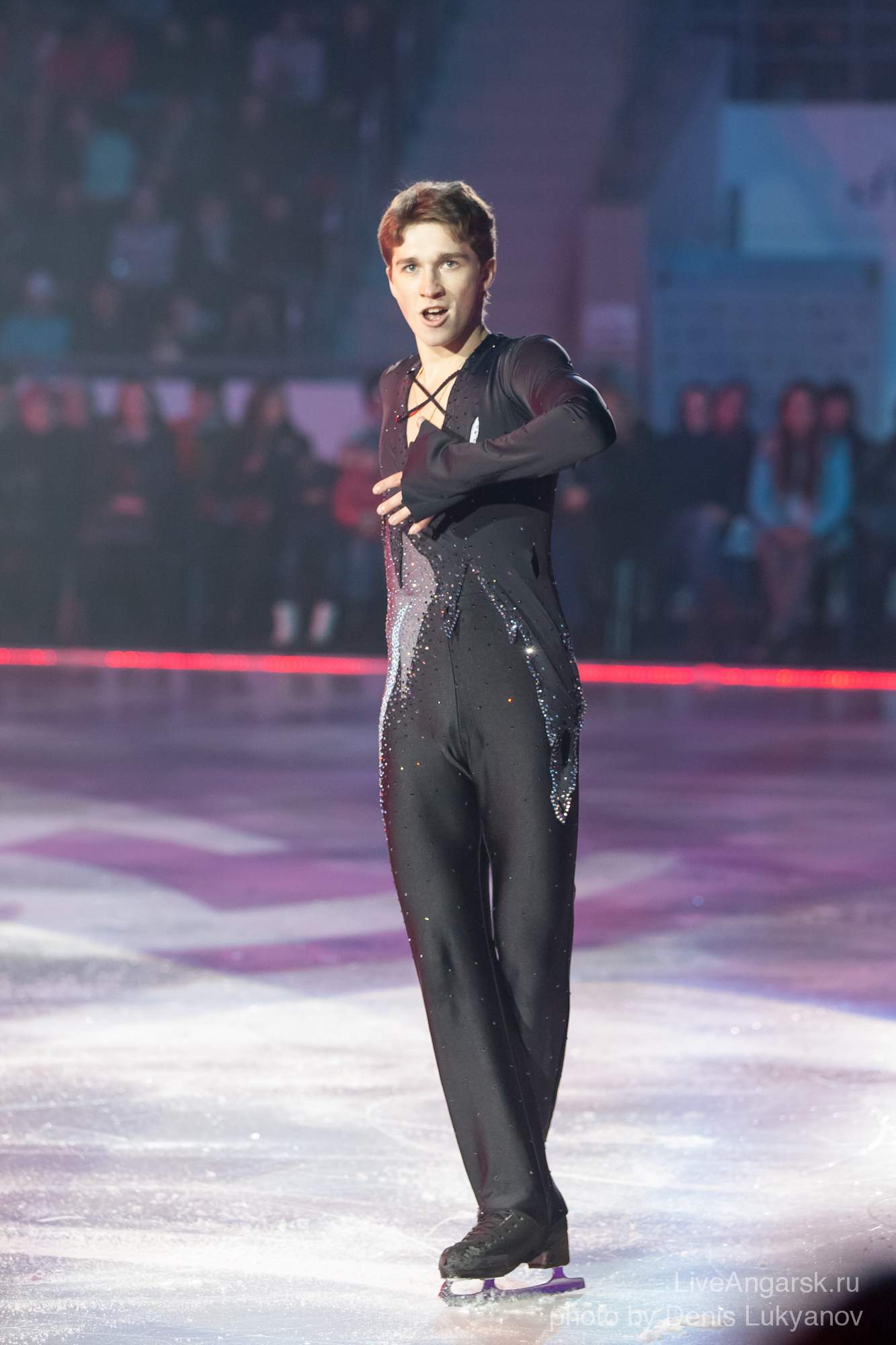 ЗолотойЛёд-011