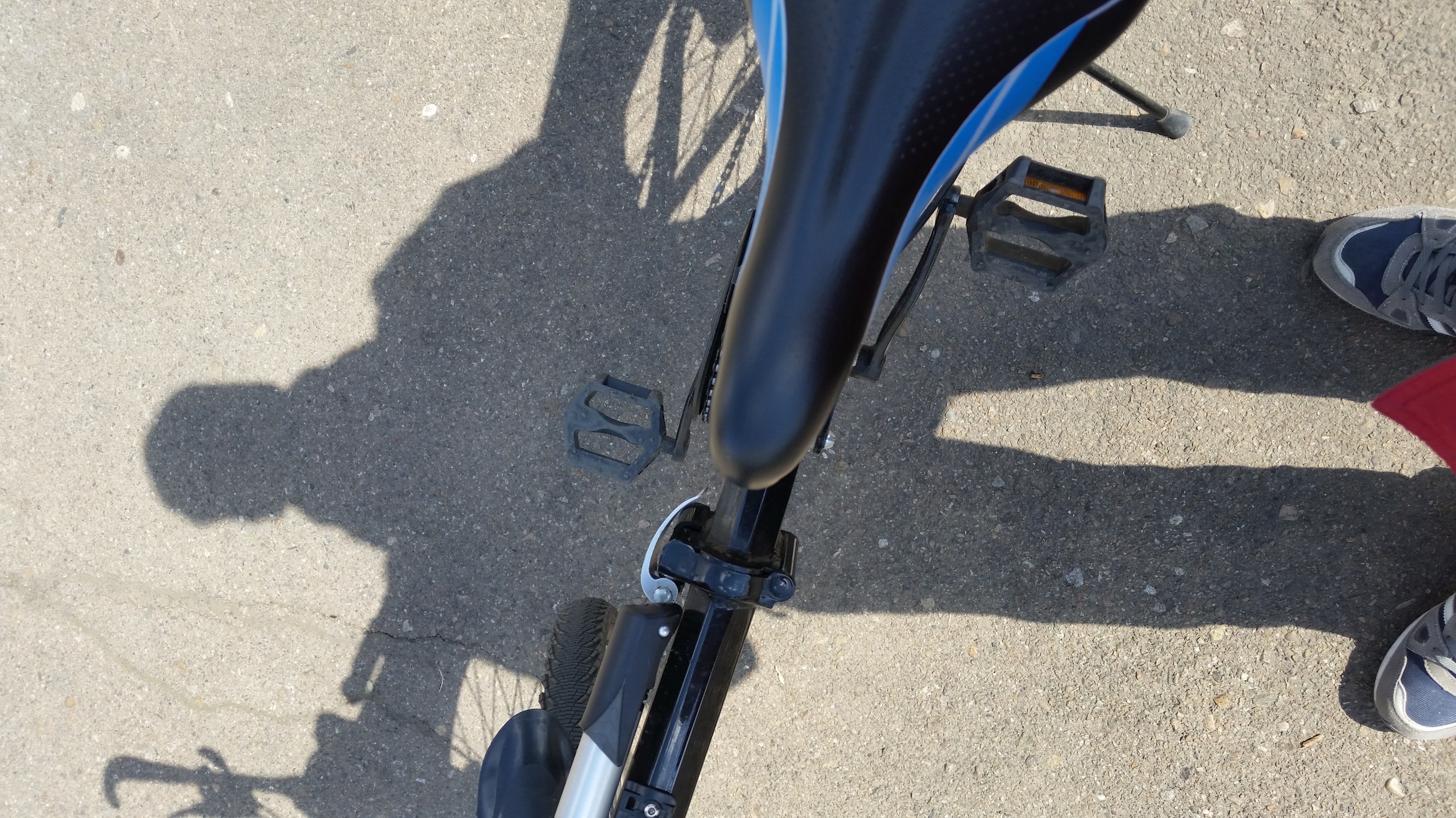 сирёгина тень попереквелосипедная))))))