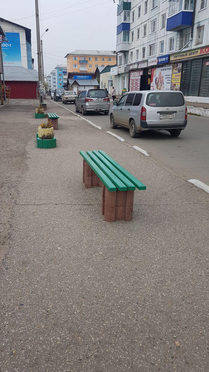 Лавочка скамейка зеленая КРАСИВО!