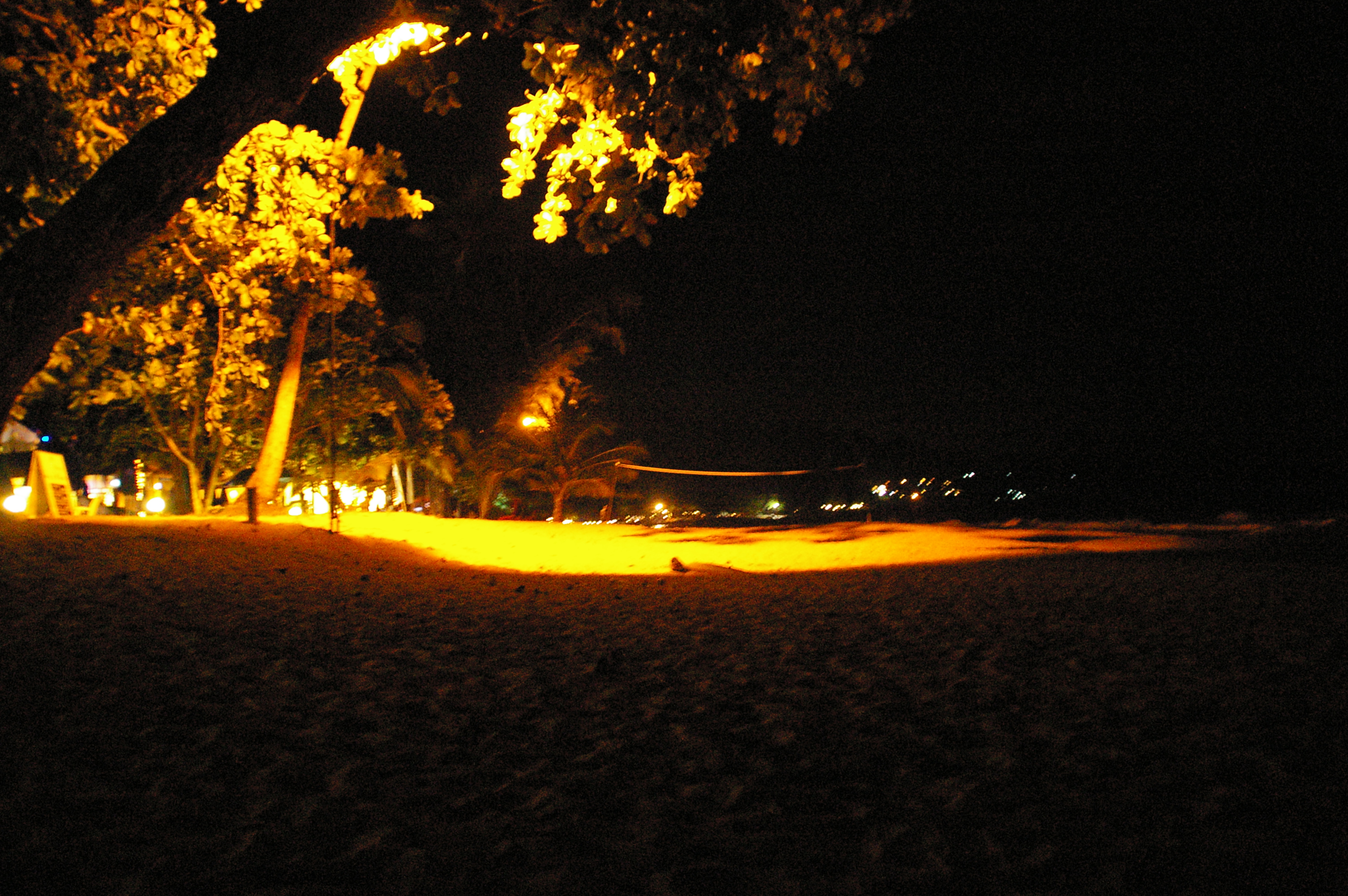 вечером на пляжах Као-Лака