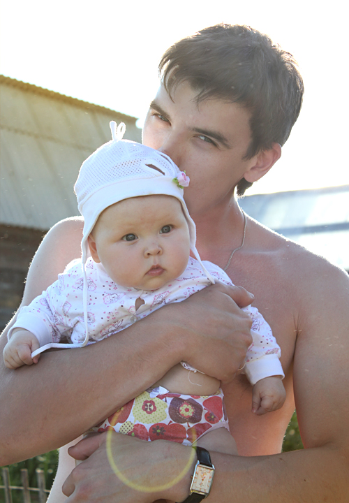 На дачке с папусей)