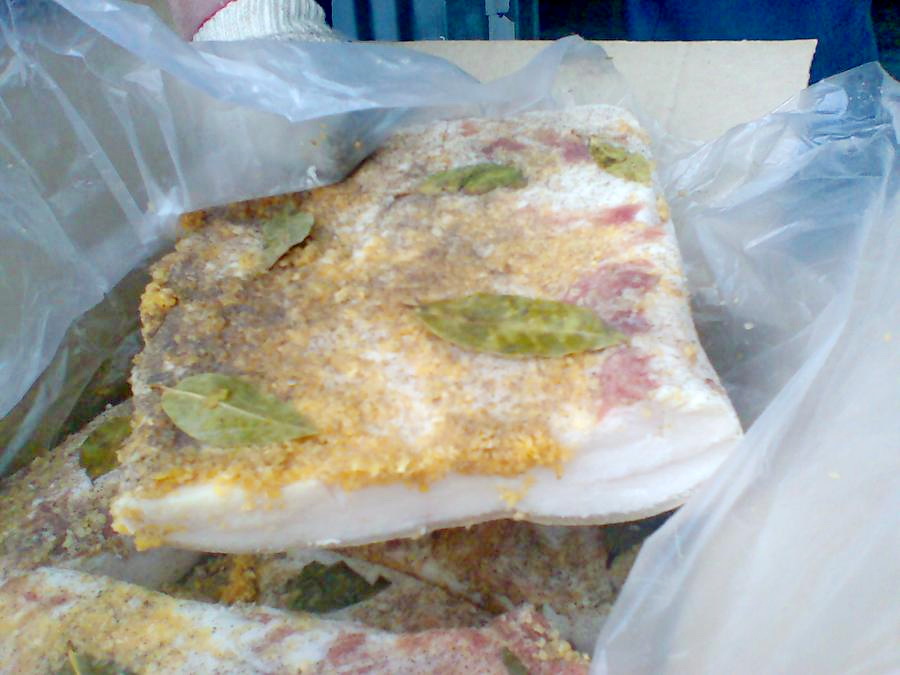 сало сальное))))