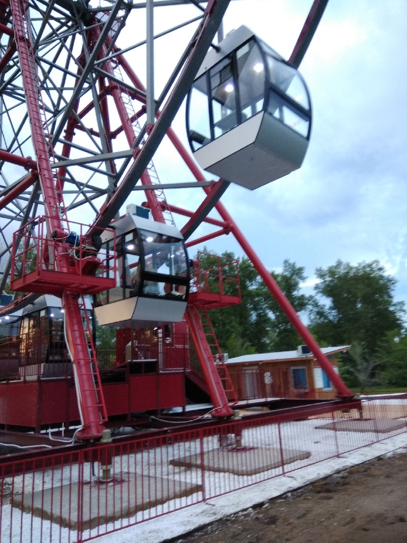 Люди вчера уже катались)