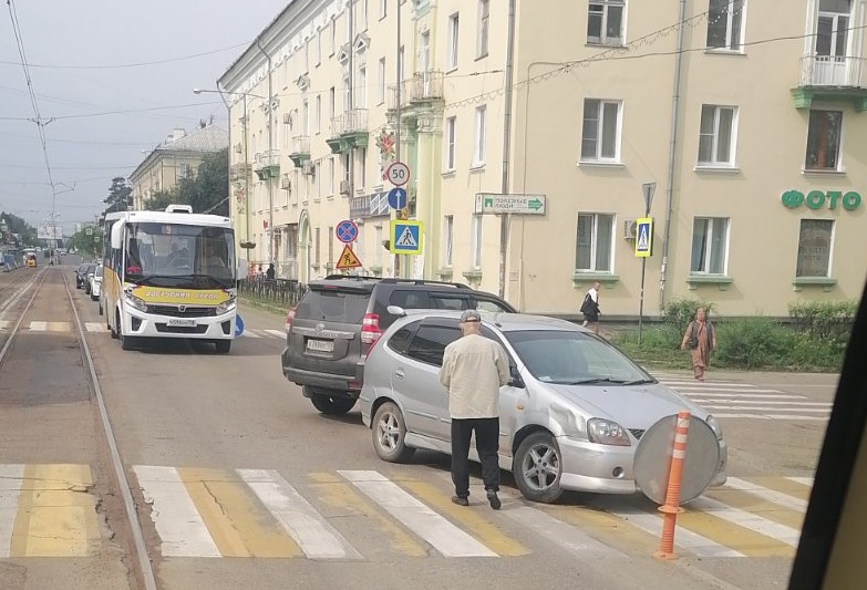 ДТП на Горького