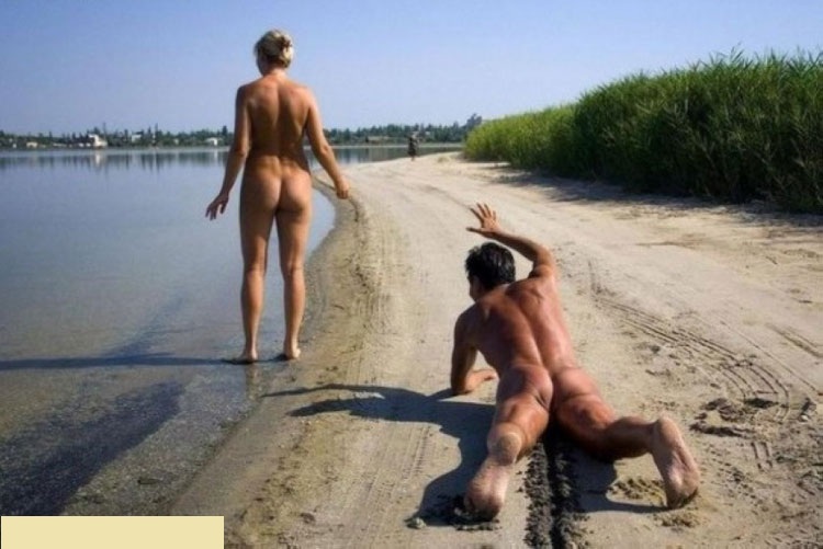 случай на пляже.. )))