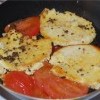 Мега-яичница из панира с помидорами Мега-яичница из панира с помидорами