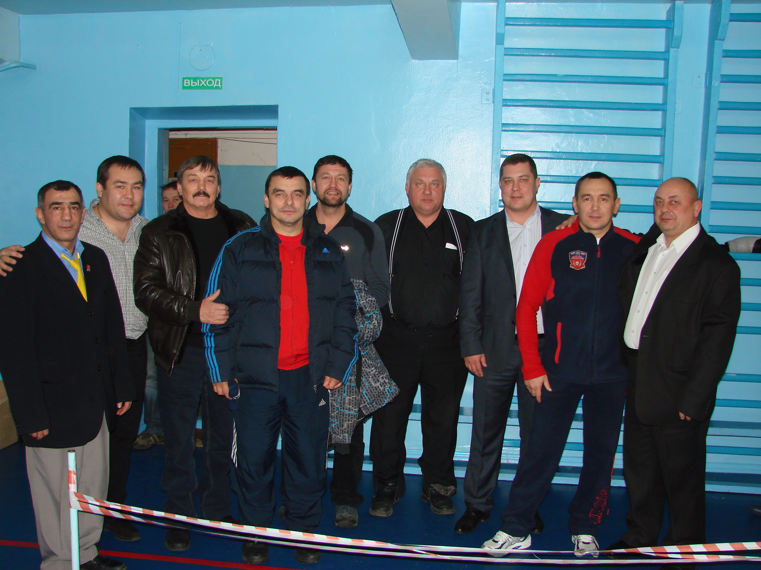 Тренера и представители команд