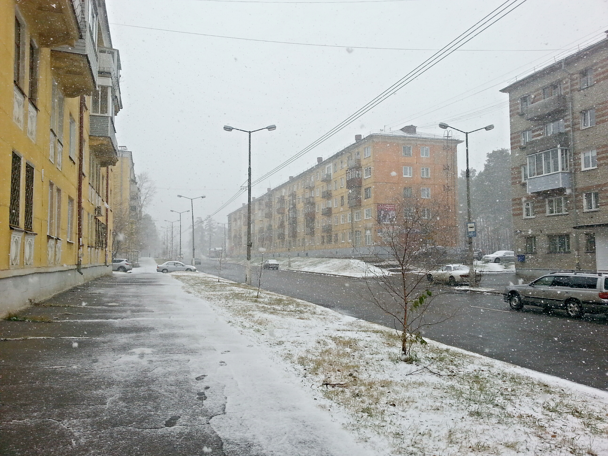 Любимый квартал ... Энгельса ... октябрь ... снег))))