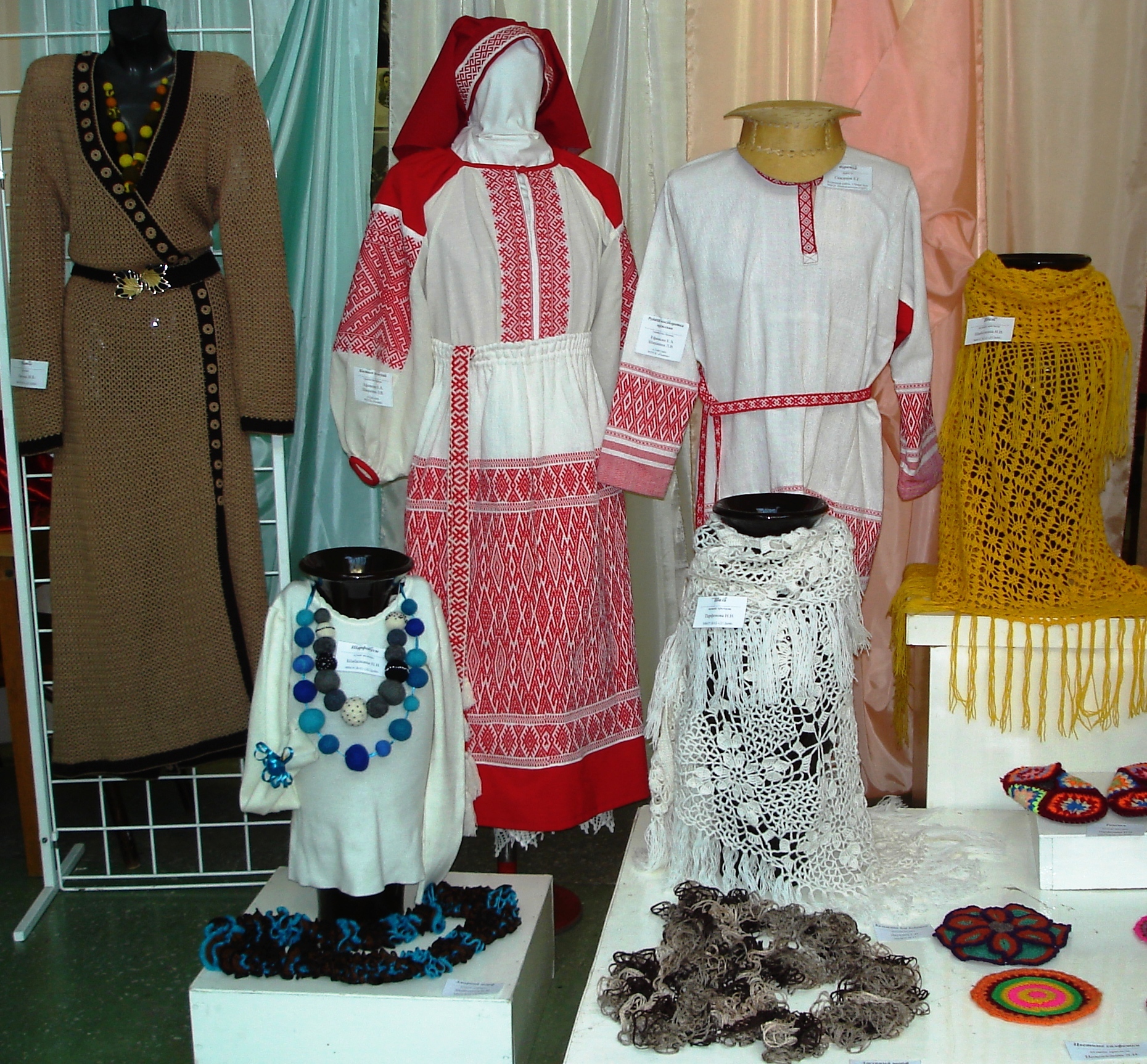 Выставка декоративно-прикладного искусства