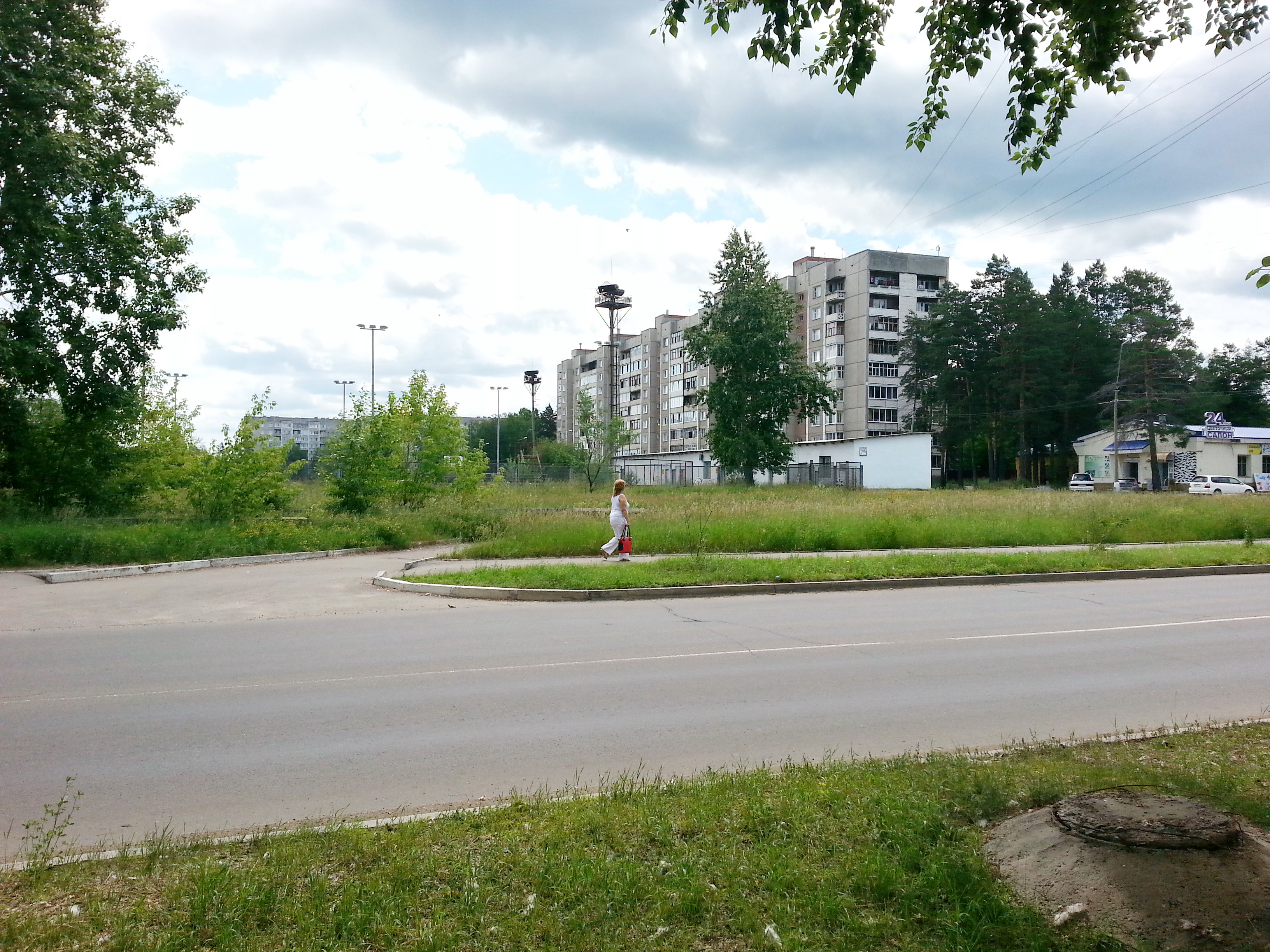 по Фестивальной)))))