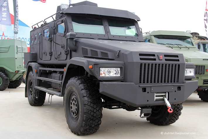 Опытный образец бронеавтомобиля "Патруль"