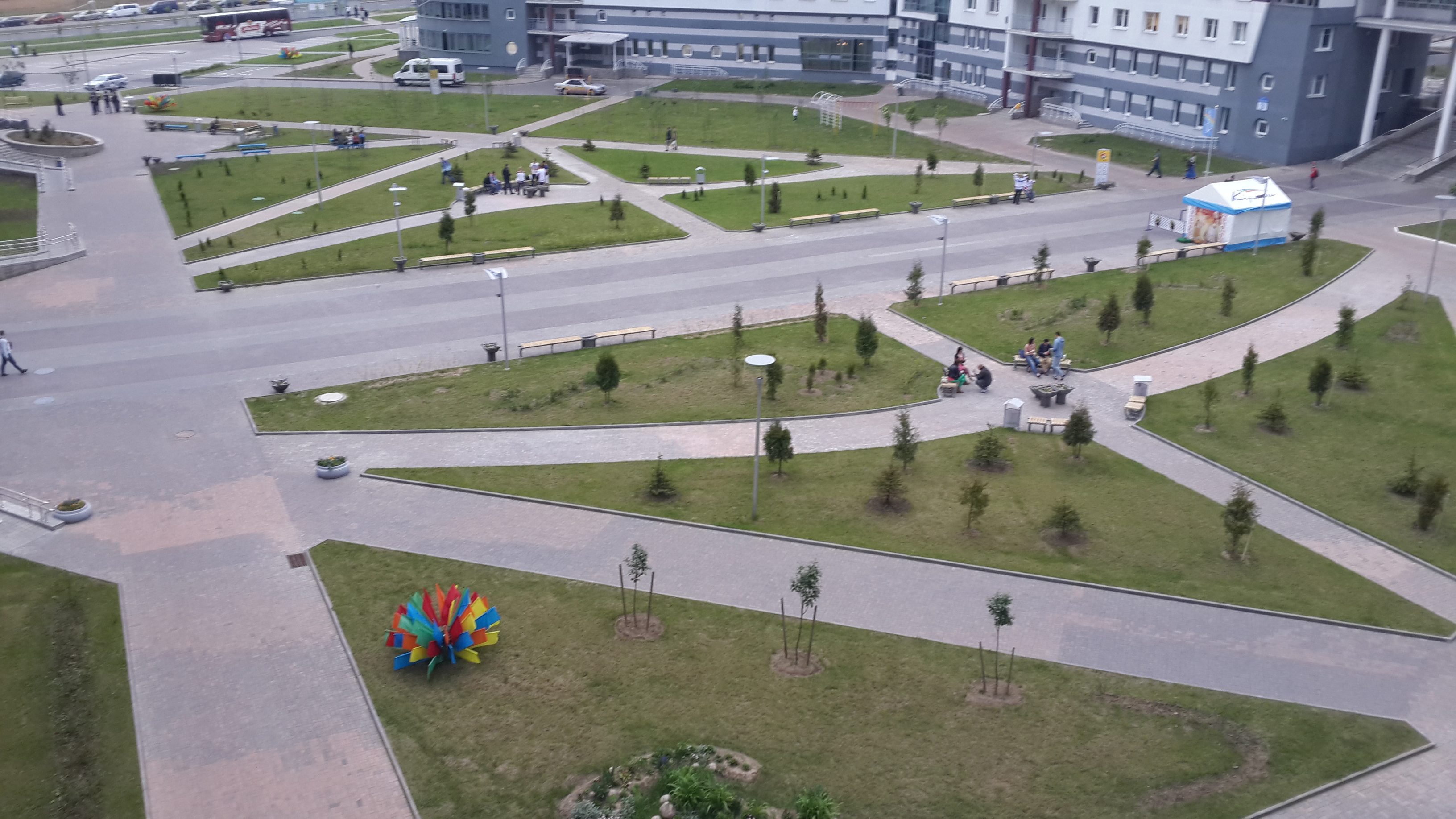 двор фан-деревни 