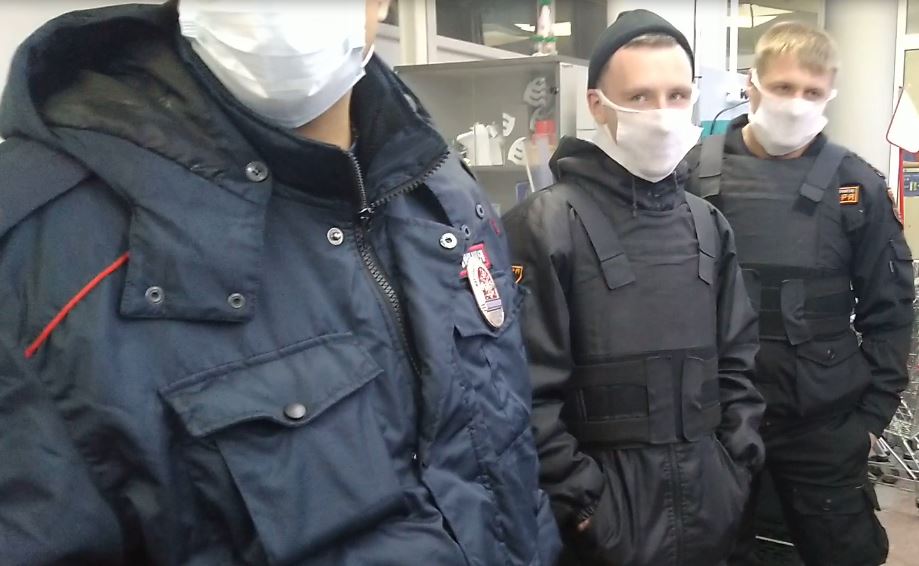 полиция и охрана на страже порядка