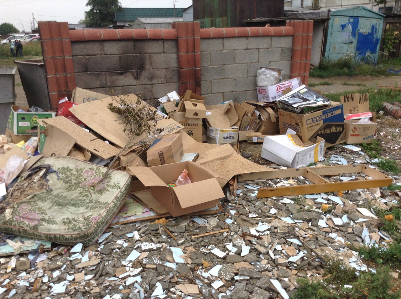 Мусорка от Иванца