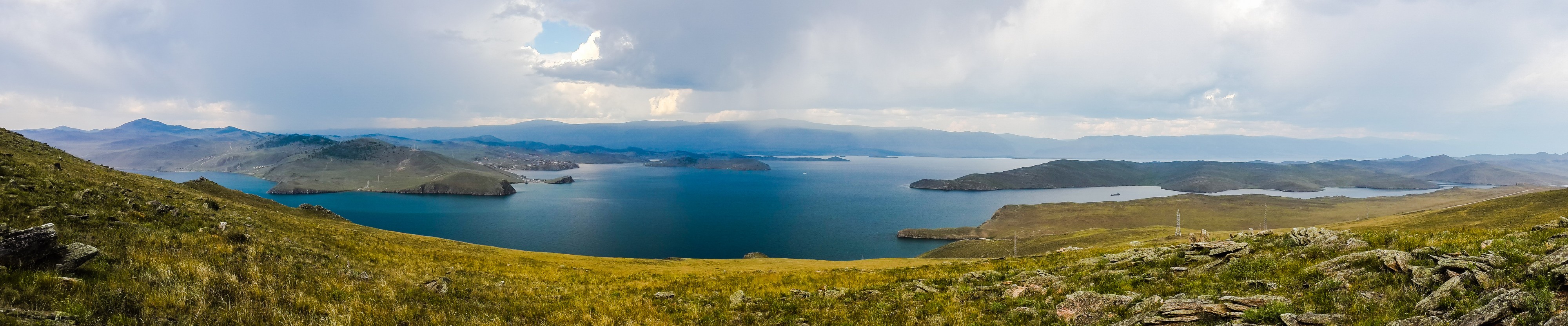 Малое море - вид с горы Грехов 