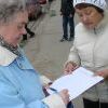 17 мая, Ангарск, сбор подписей у прокуратуры