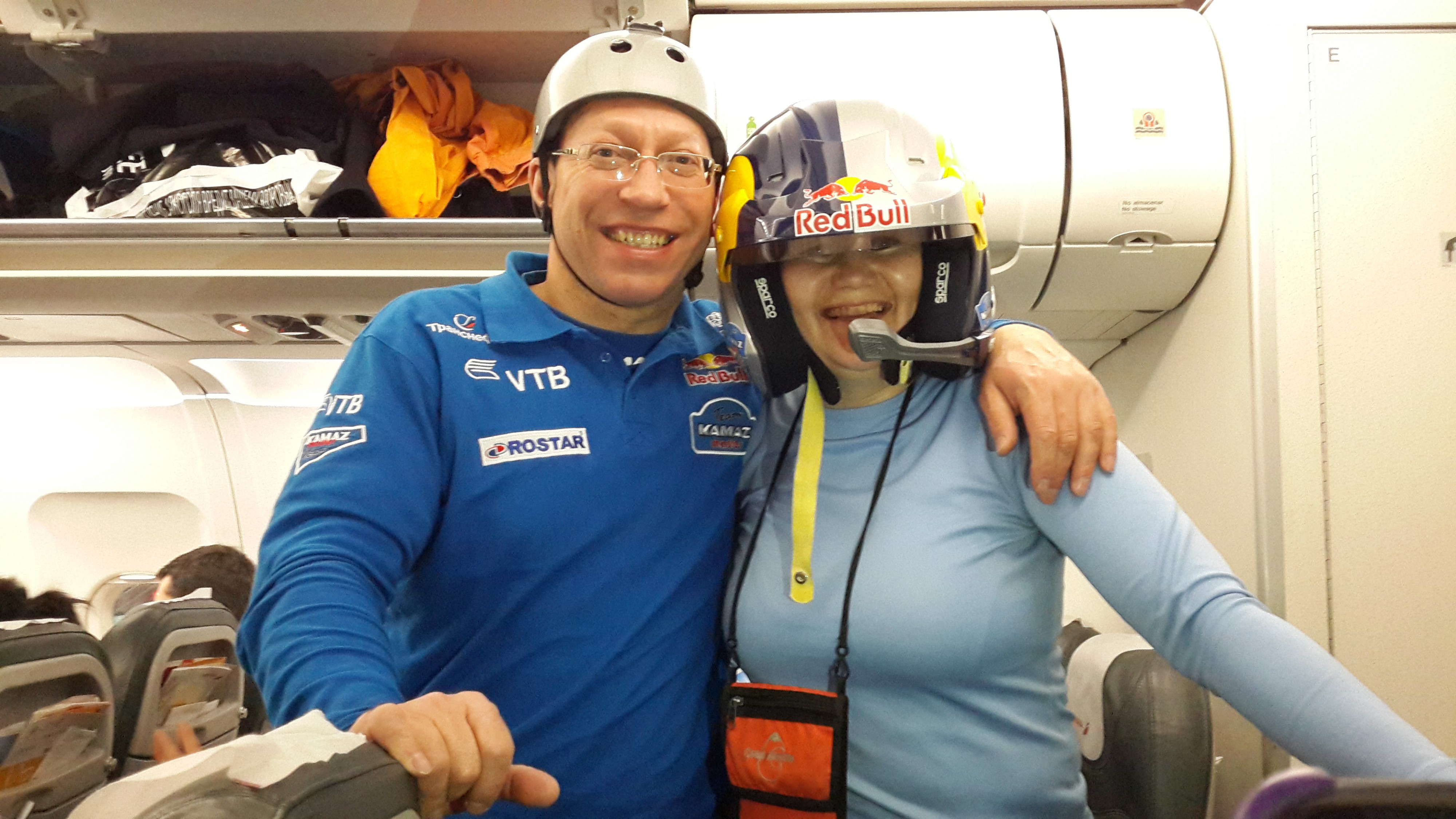 а у меня каска больше! 