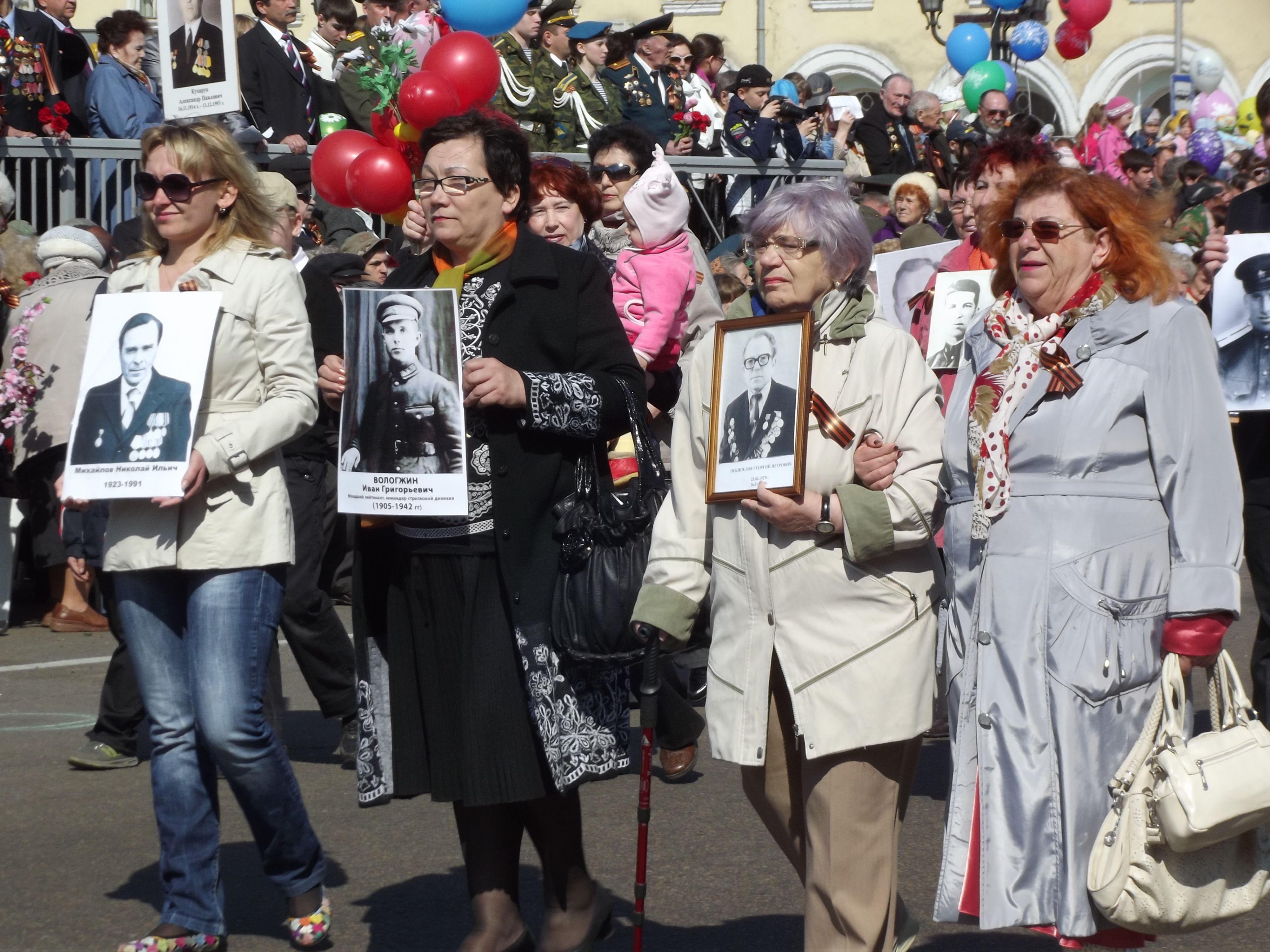 Колонна памяти выходит на площадь уже четвертый год подряд