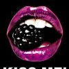 kiss me kiss me