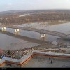 16.04.2016. Река Белая в Уфе. Паводок. Народ приехал посмотреть  на бесплатное зрелище