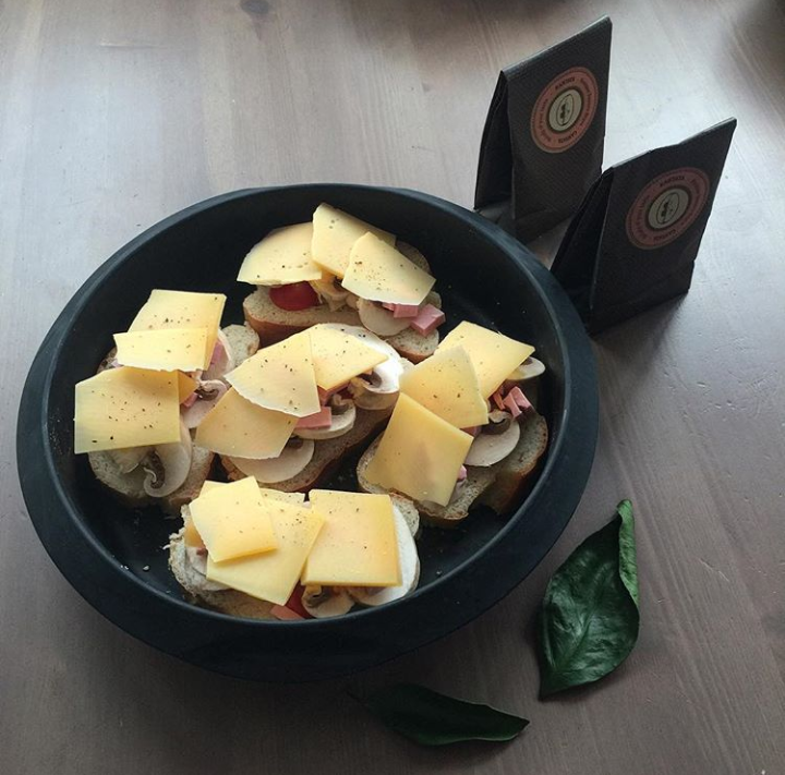 Бутеры-ням.