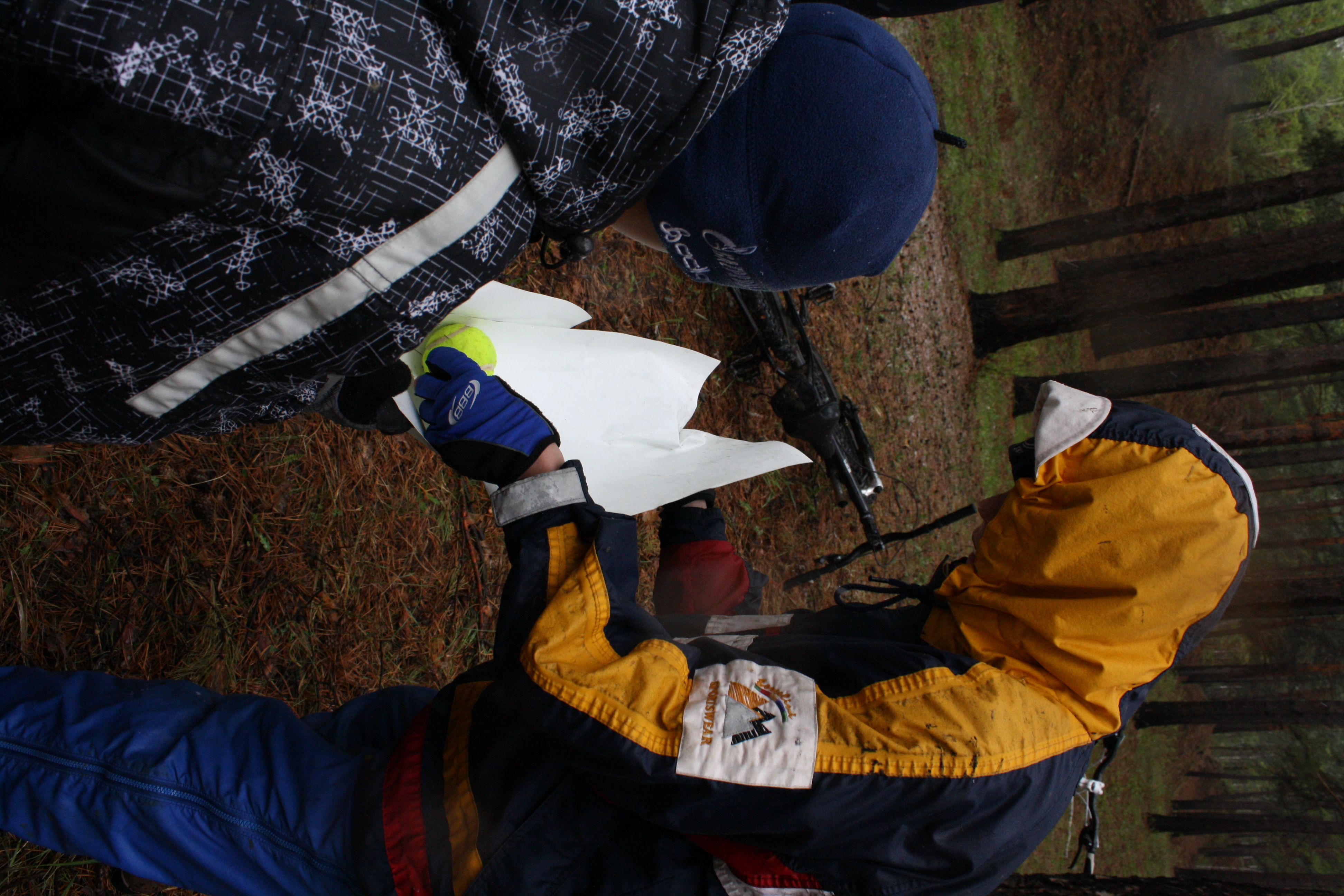 это надо повернуть налево