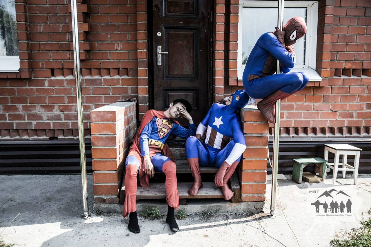 Всю ночь спасали мир