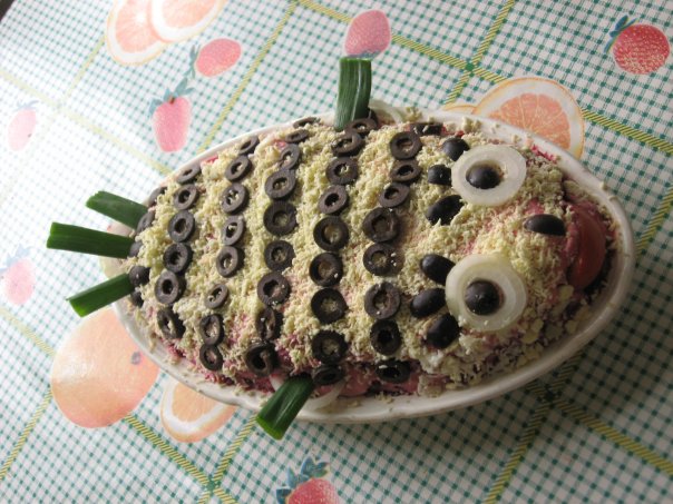  безымянная рыбка, доверчиво взирающая на едока