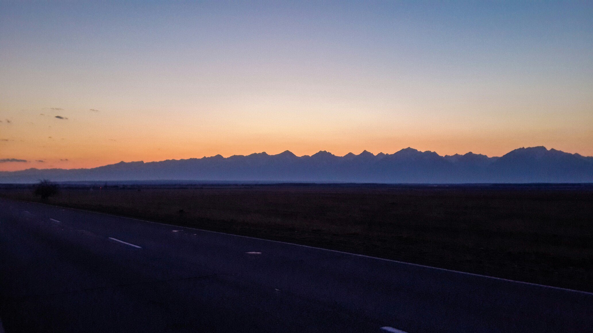 Саяны победные